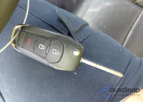 2021 Ford F-150 Xl z USA, uszkodzony, nr VIN 1FTEW1CP2MFC47087